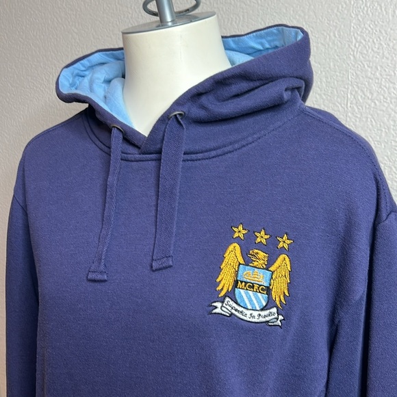 Vintage Manchester City FC Hoodie - Official Club Merchandise - Picture 2 of 9